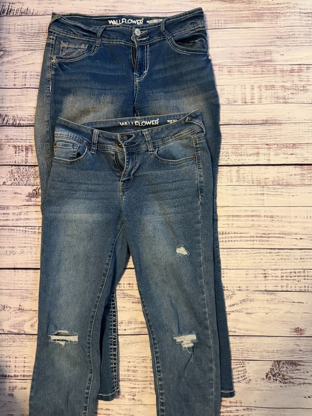 Wall Flower Women Jeans Bundle Size 9